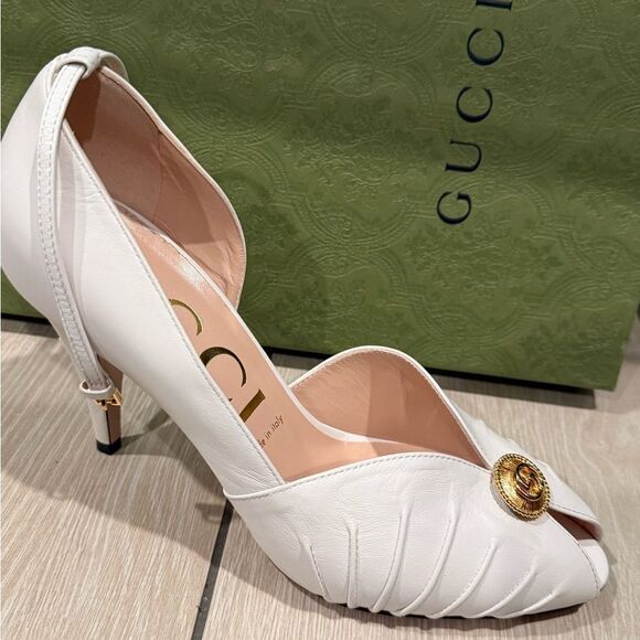 New with box Gucci Rose Peep Toe heels size 39.5 - Picture 1 of 9